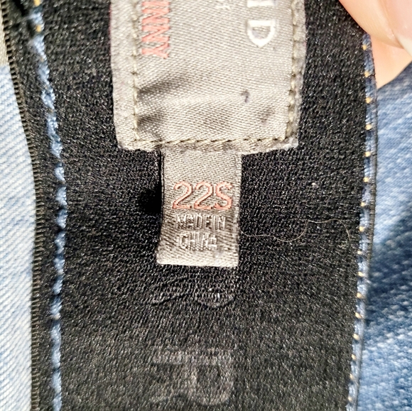 Torrid Bombshell Skinny Jeans Women’s Plus Size 22S Premium Stretch - Picture 12 of 14